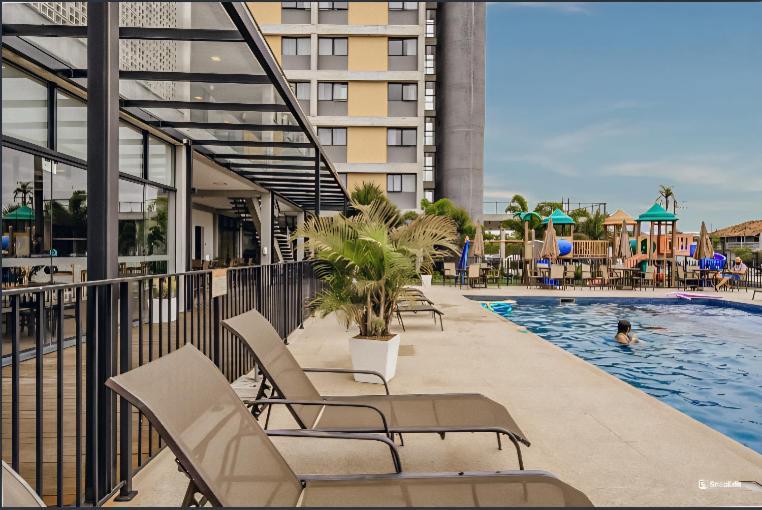 Quarto Hotel Beto Carrero Penha بنها المظهر الخارجي الصورة